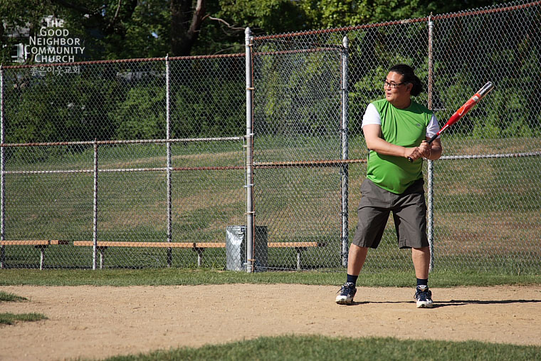 softball009.JPG