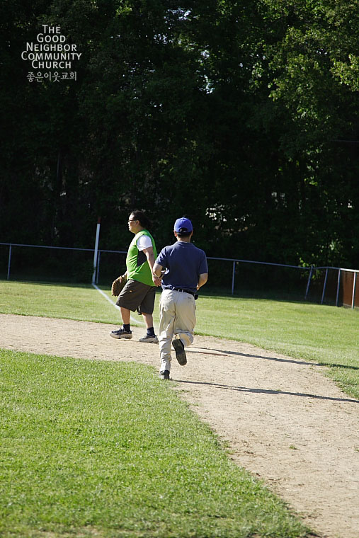 softball024.JPG